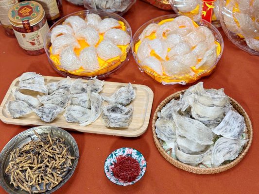 Yến rút lông khô Khánh Hòa